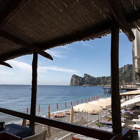 Hotiday Collection - Nerano Hotel