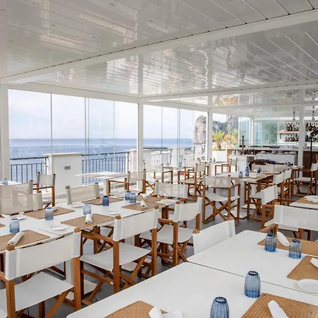 Hotiday Collection - Nerano Hotel Massa Lubrense